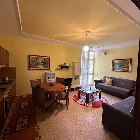 Era's Beach Apartment! Apartment *