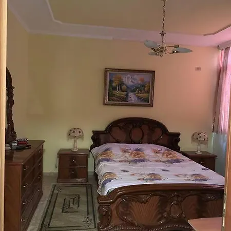 Apartment Era's Beach Apartment! Golem (Tirana)